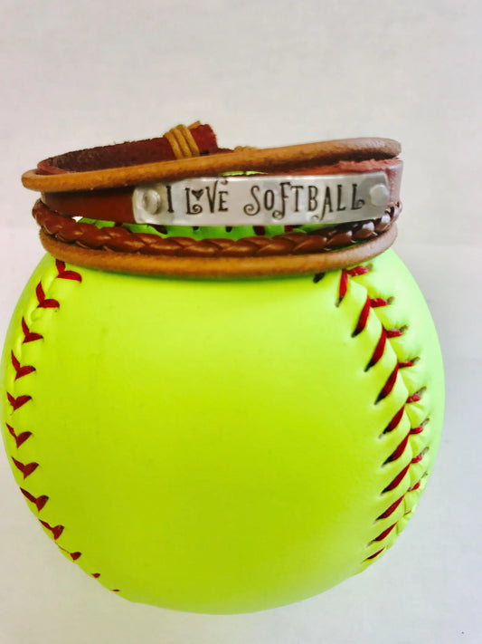 Softball bracelet • softball gift • friendship bracelet • softball jewerly • softball girl • pitcher • catcher • Shortstop • softball mom