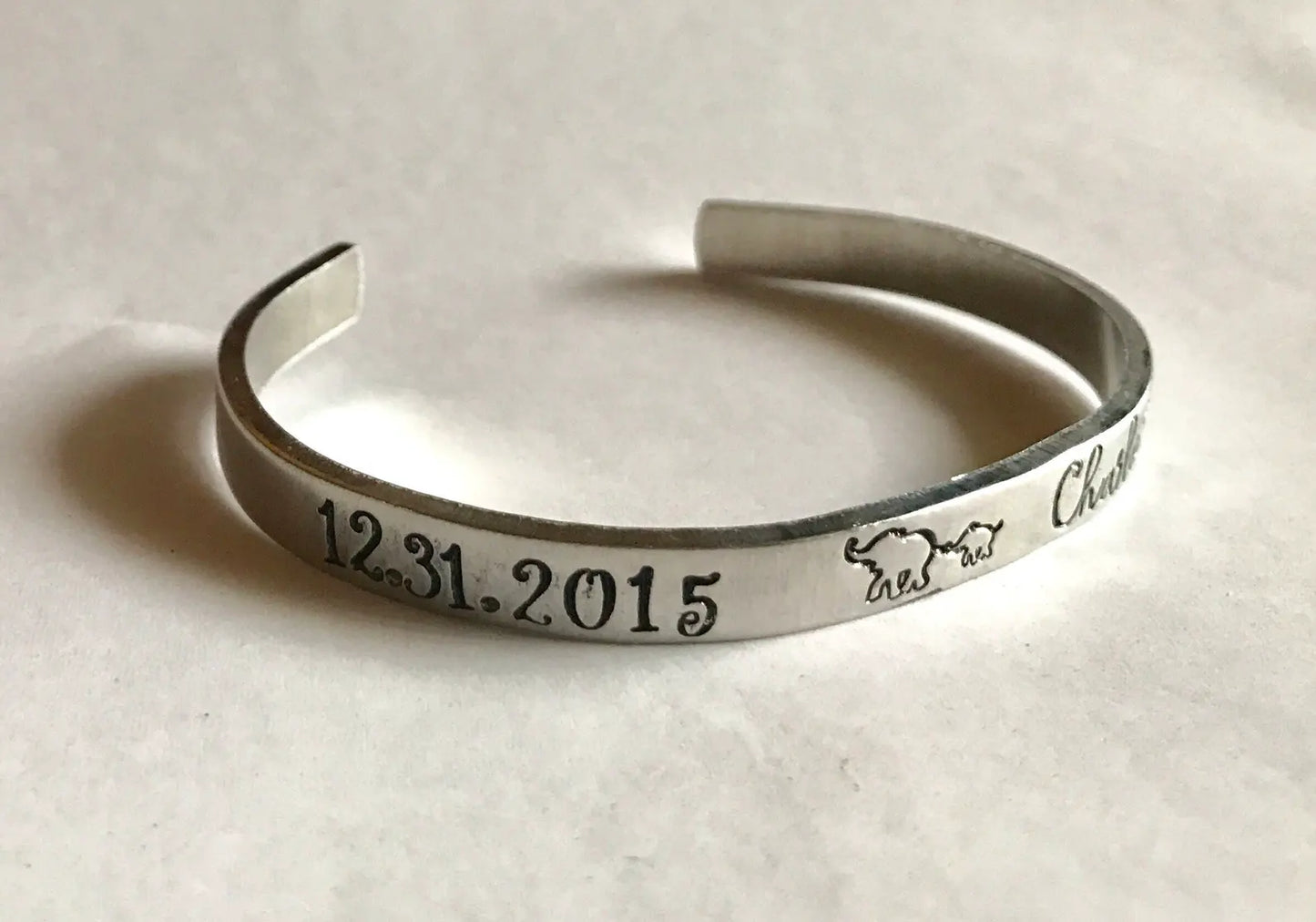 Elephant bracelet Elephant jewerly momma and baby stamped metal cuff mom bracelet new mom gift mimi yaya gift baby and mom Elephants